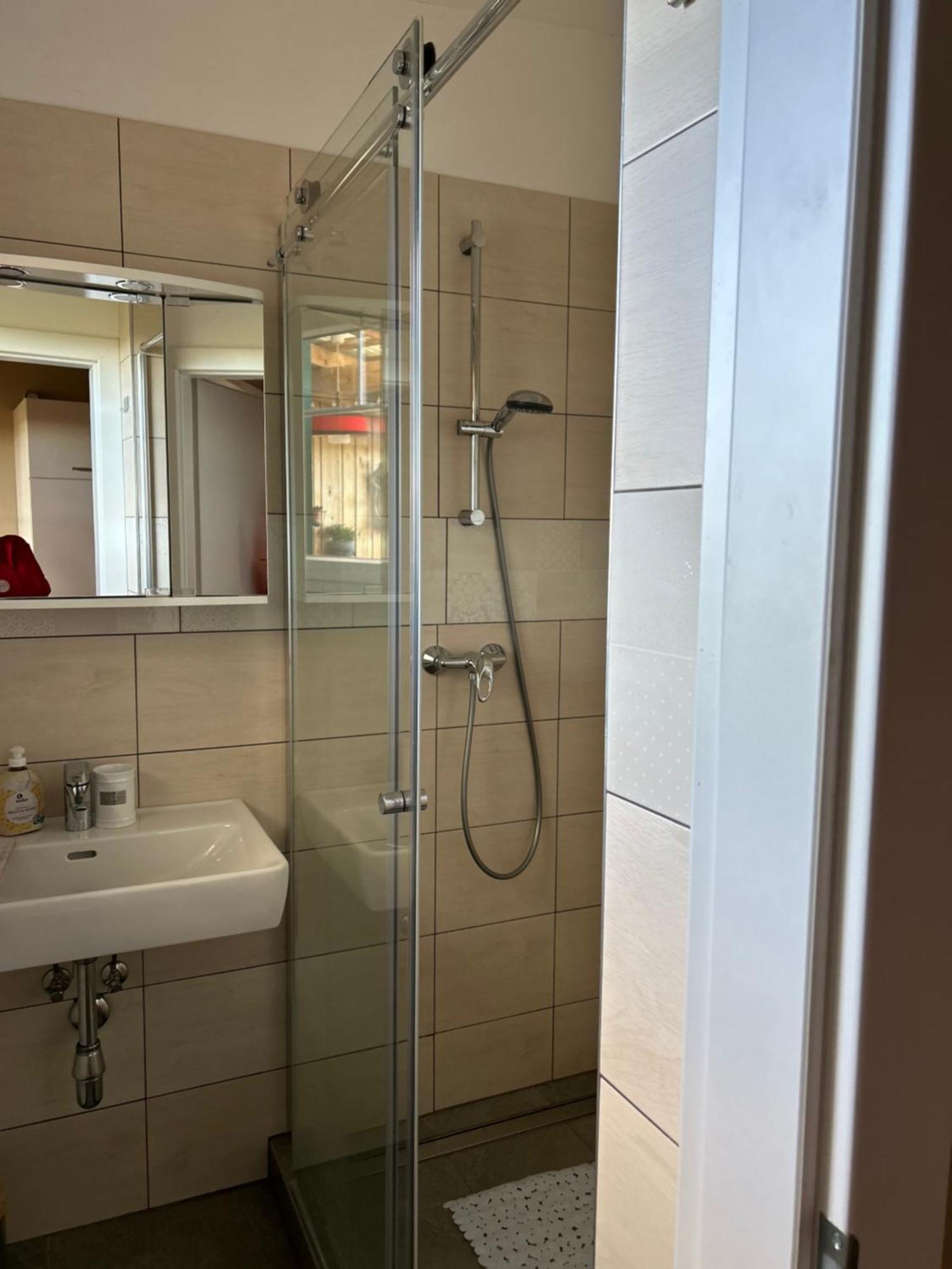 Miniferienwohnung Fuer Unkompliziertes Naturliebhaberpaerchen Payerbach Ngoại thất bức ảnh